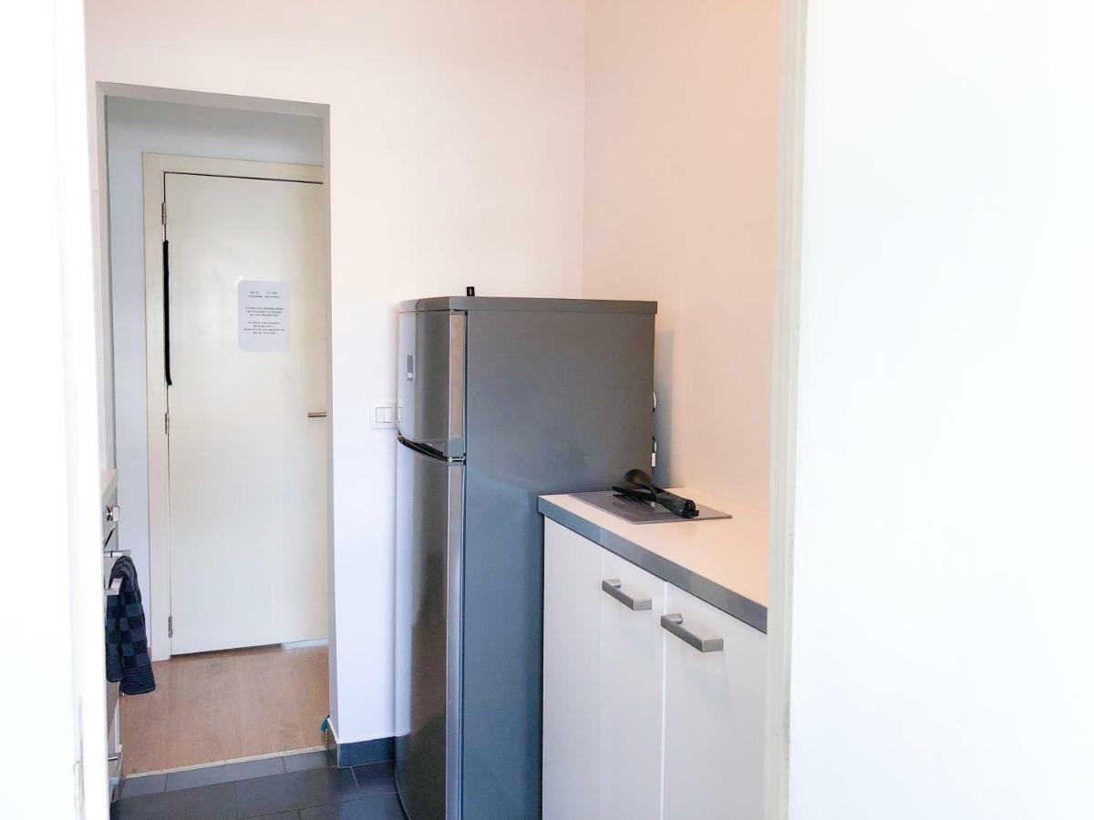 Beautiful Modern Apartment ブリュッセル エクステリア 写真